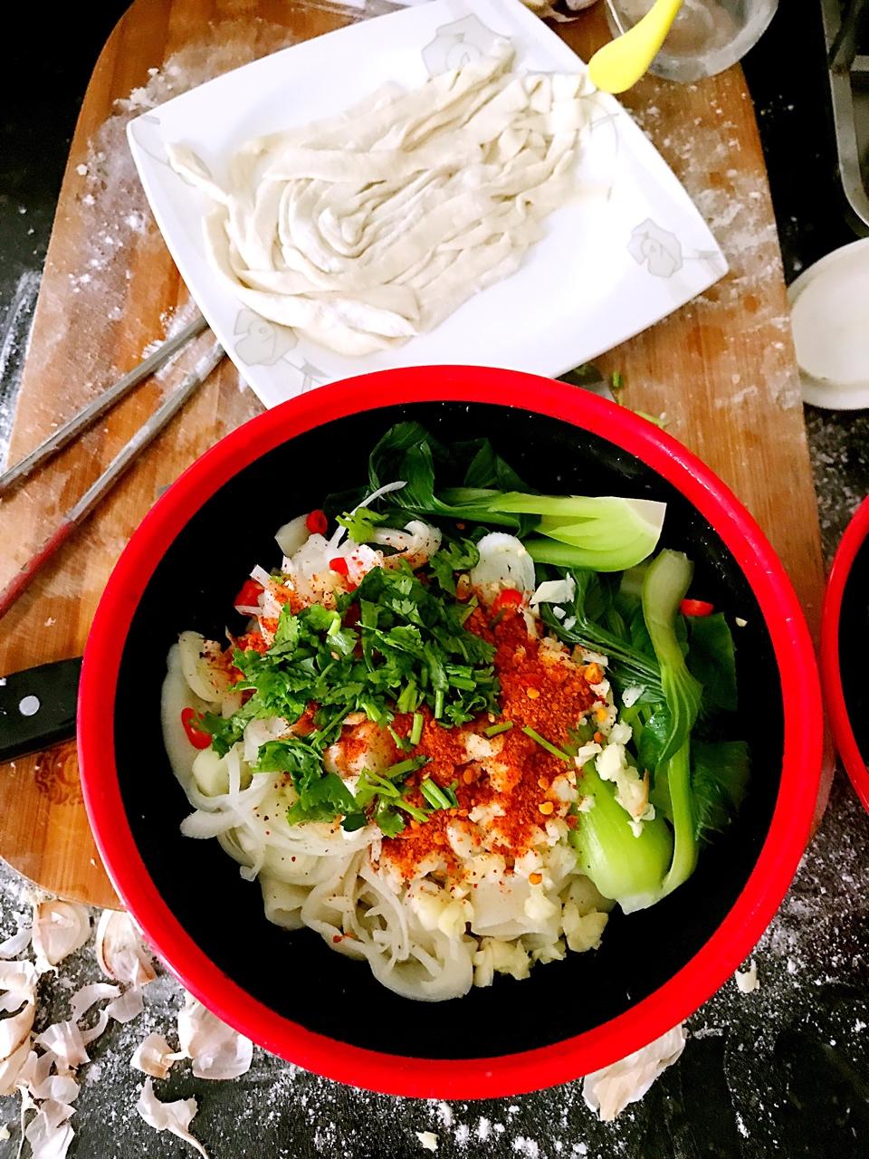 油泼面 Youpo Noodles