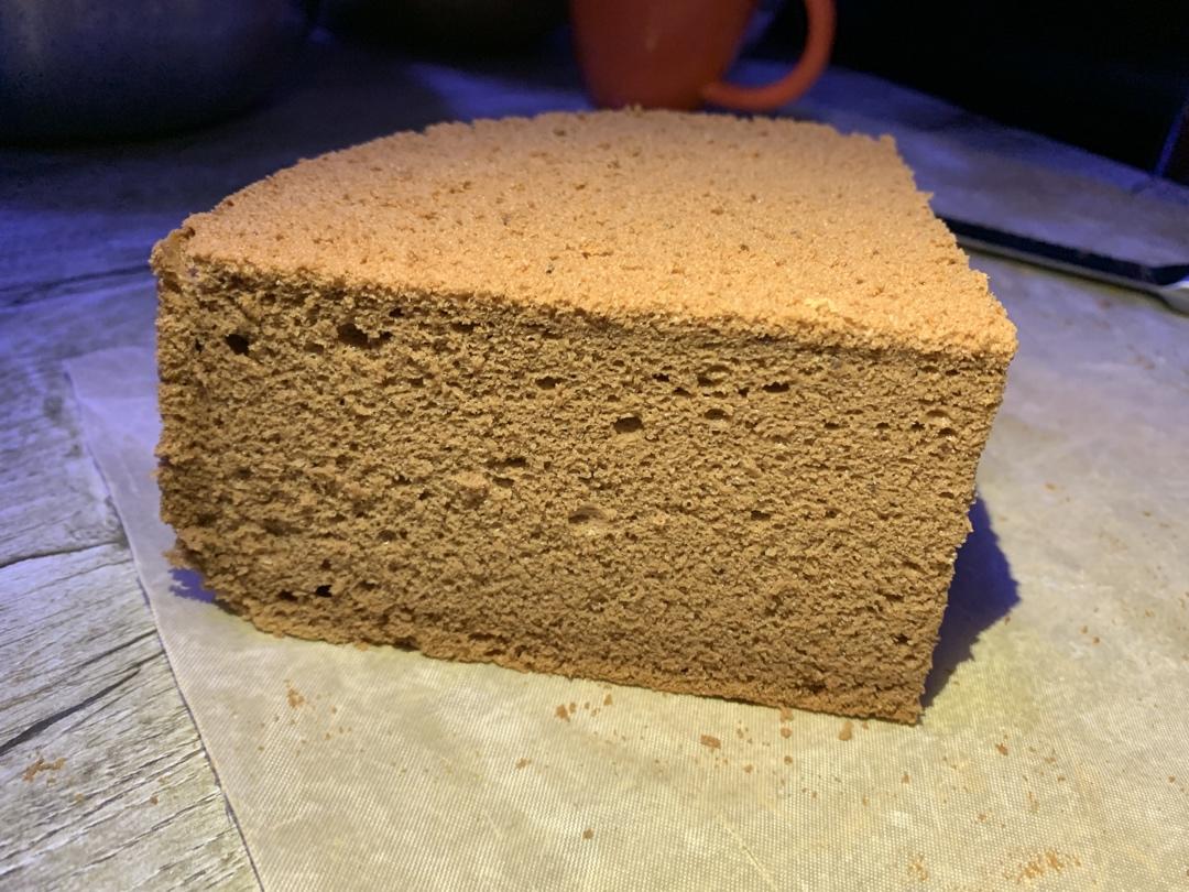 六、八、十寸戚风蛋糕
不回缩 不收腰