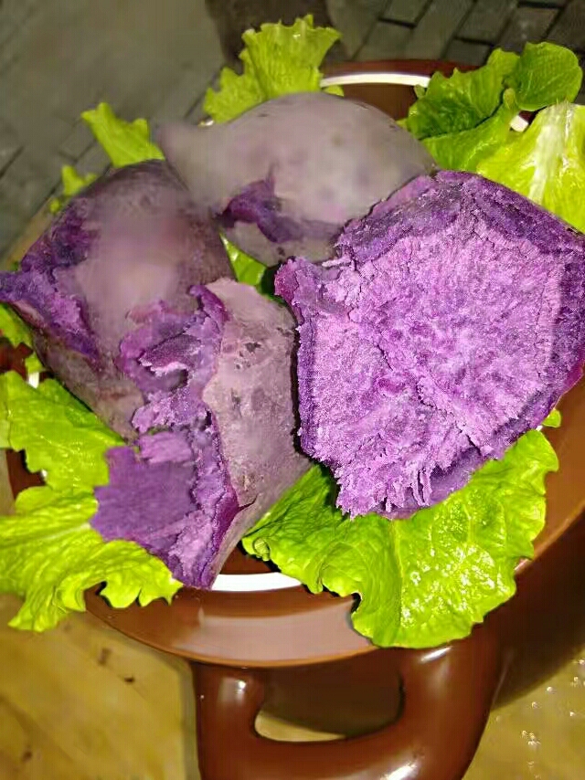 坤博砂锅烤紫薯的做法