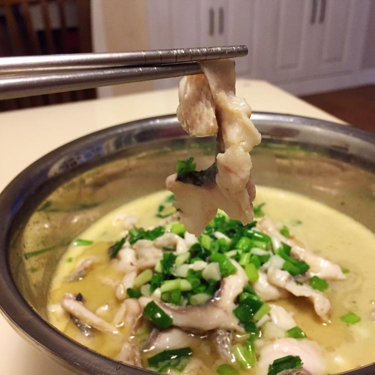 厨师长教你：“酸菜鱼”的传统做法，色香味俱全