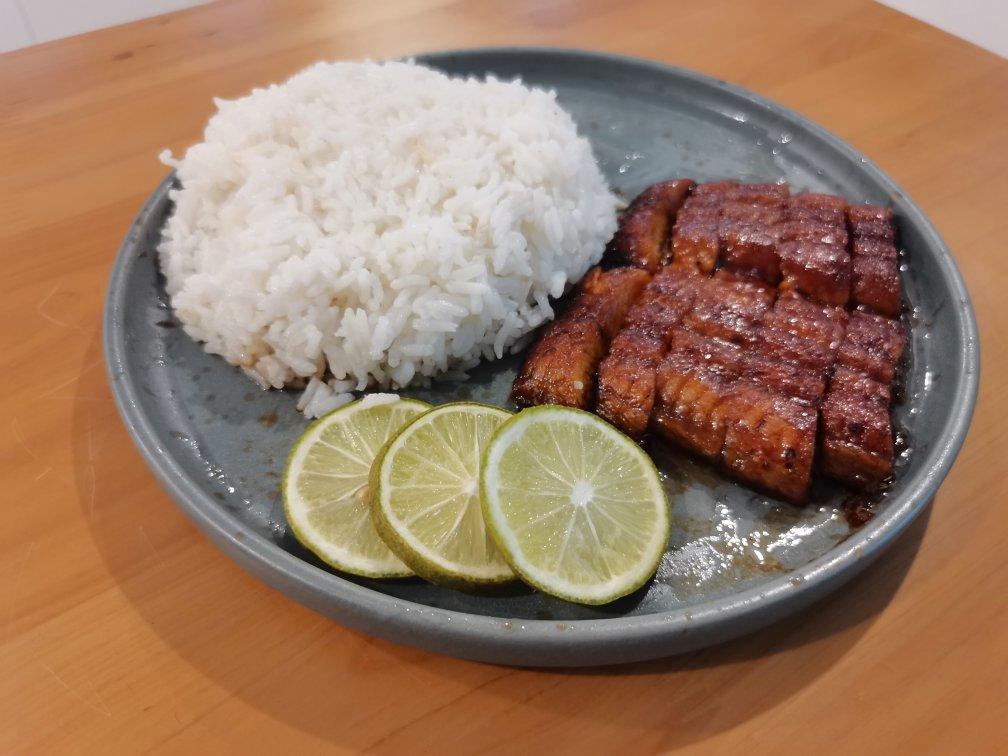 一个人也要认真吃饭