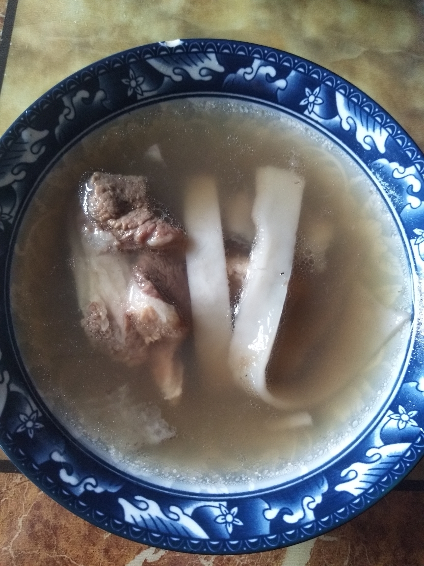 椰皇炖扇骨汤的做法