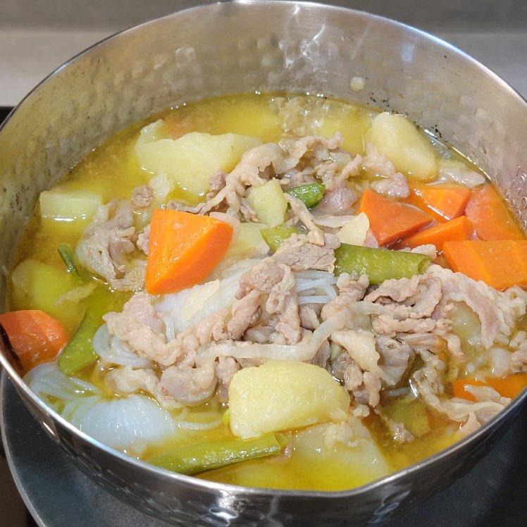 日式土豆炖牛肉（肉じゃが）