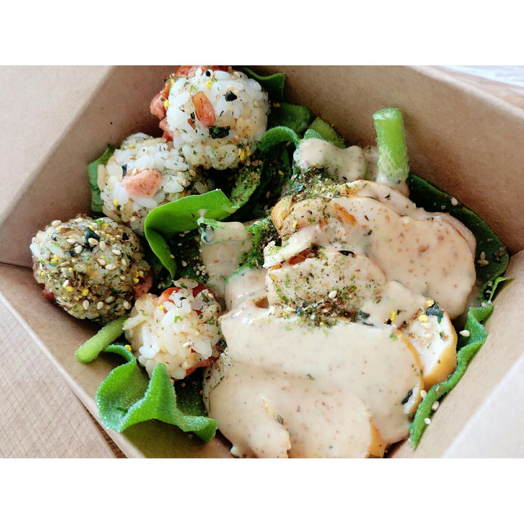 沙拉汁拌冰草