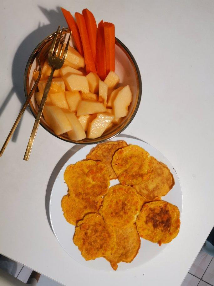 胡萝卜鸡蛋饼