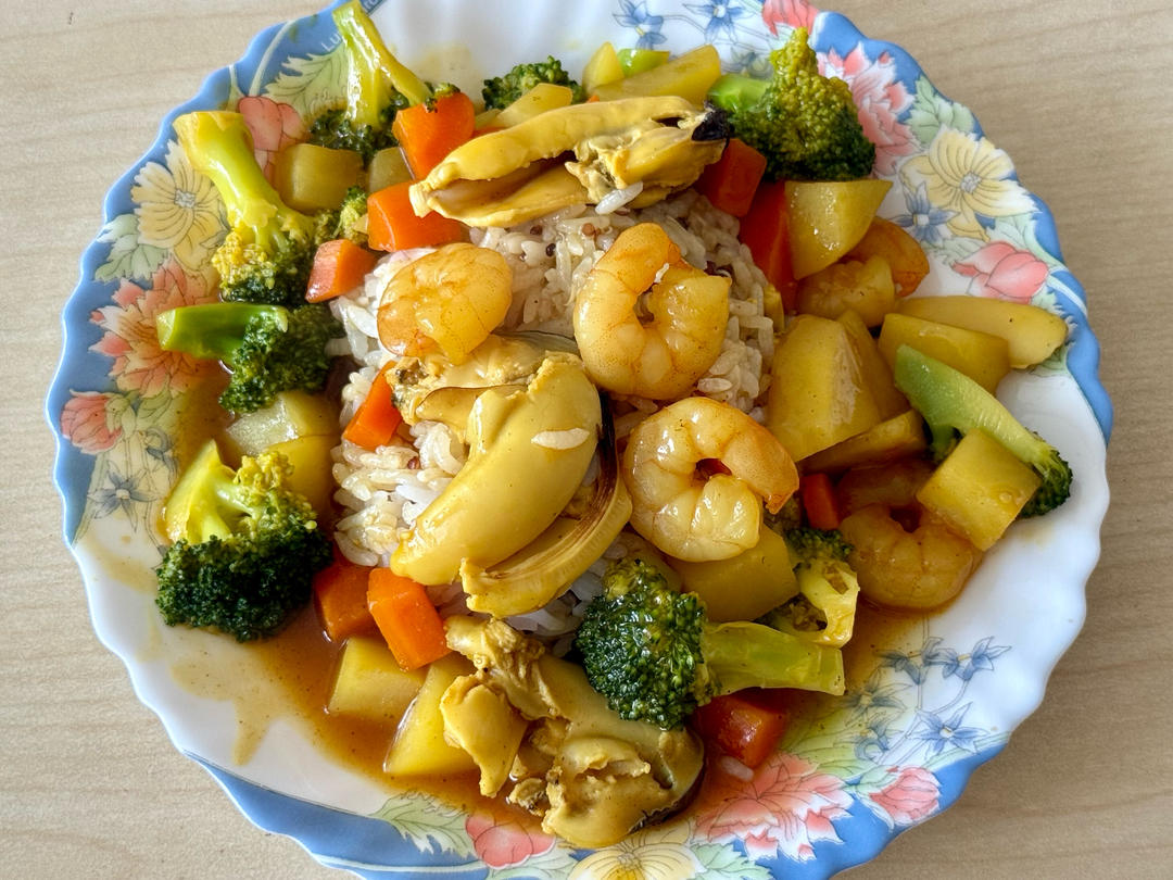 办公室咖喱海鲜饭