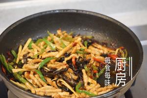 🔥㊙️鱼香肉丝/经典的川菜下饭神器的做法 步骤9