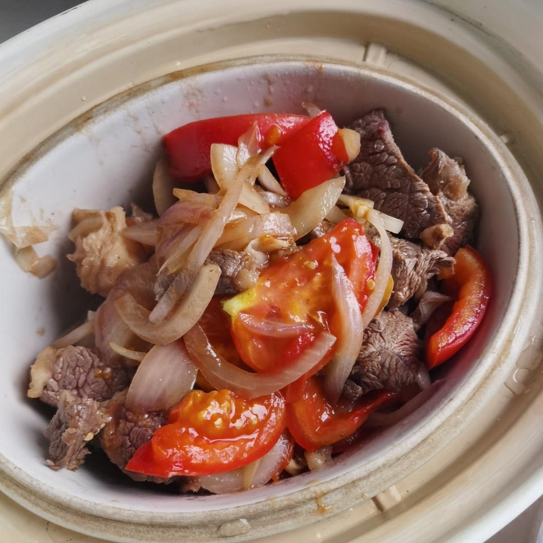 红烧番茄洋葱牛腩
