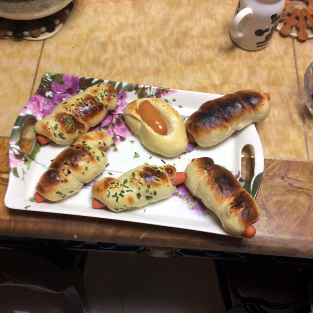 唯gluepudding做的热狗面包卷