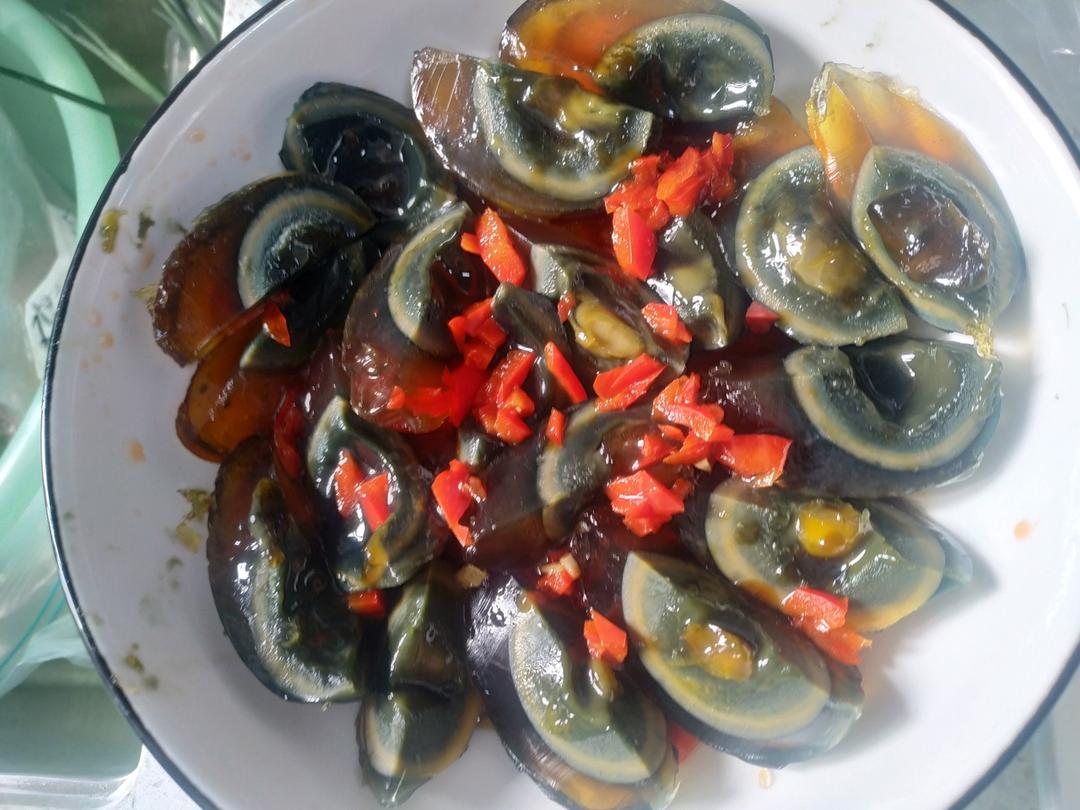 【凉拌皮蛋】酱汁这样调，好吃又爽口，美味翻倍