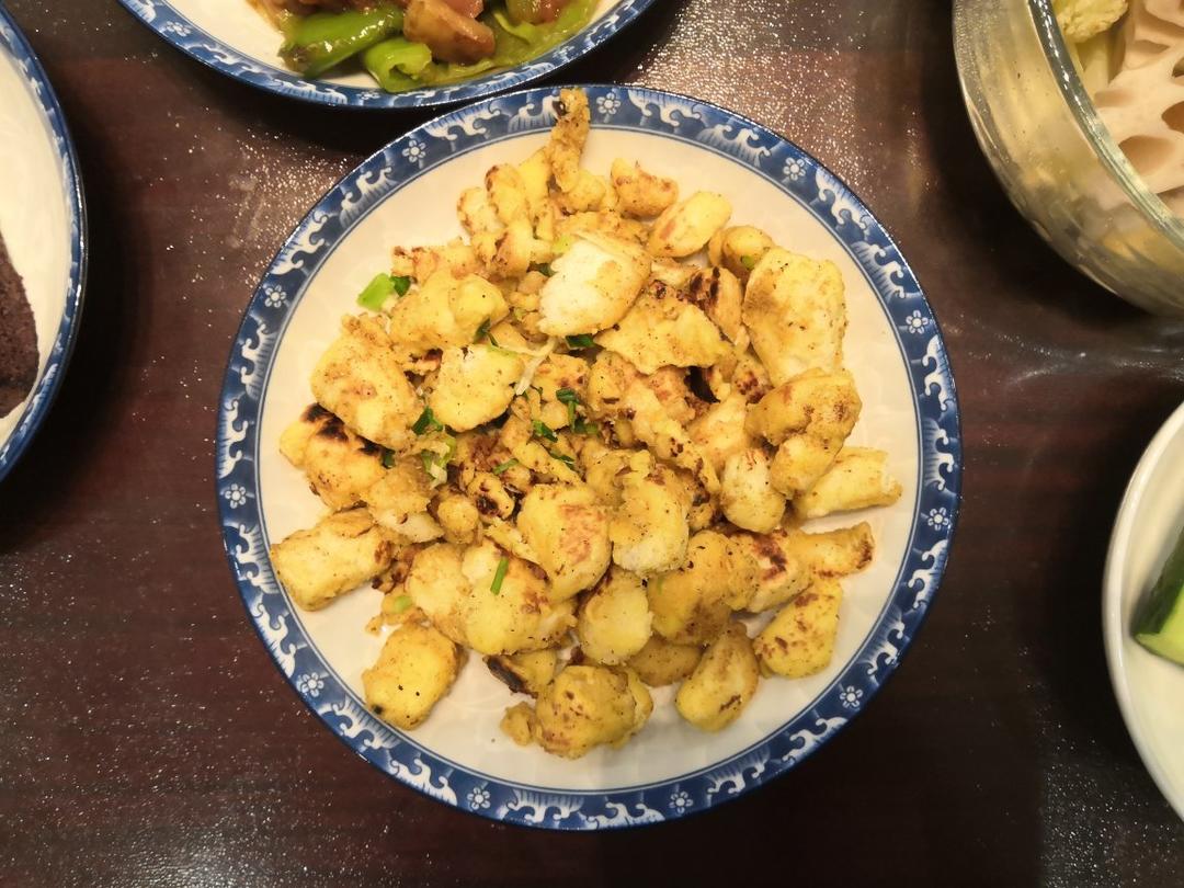 吃一次就爱上的孜然香肠馒头丁