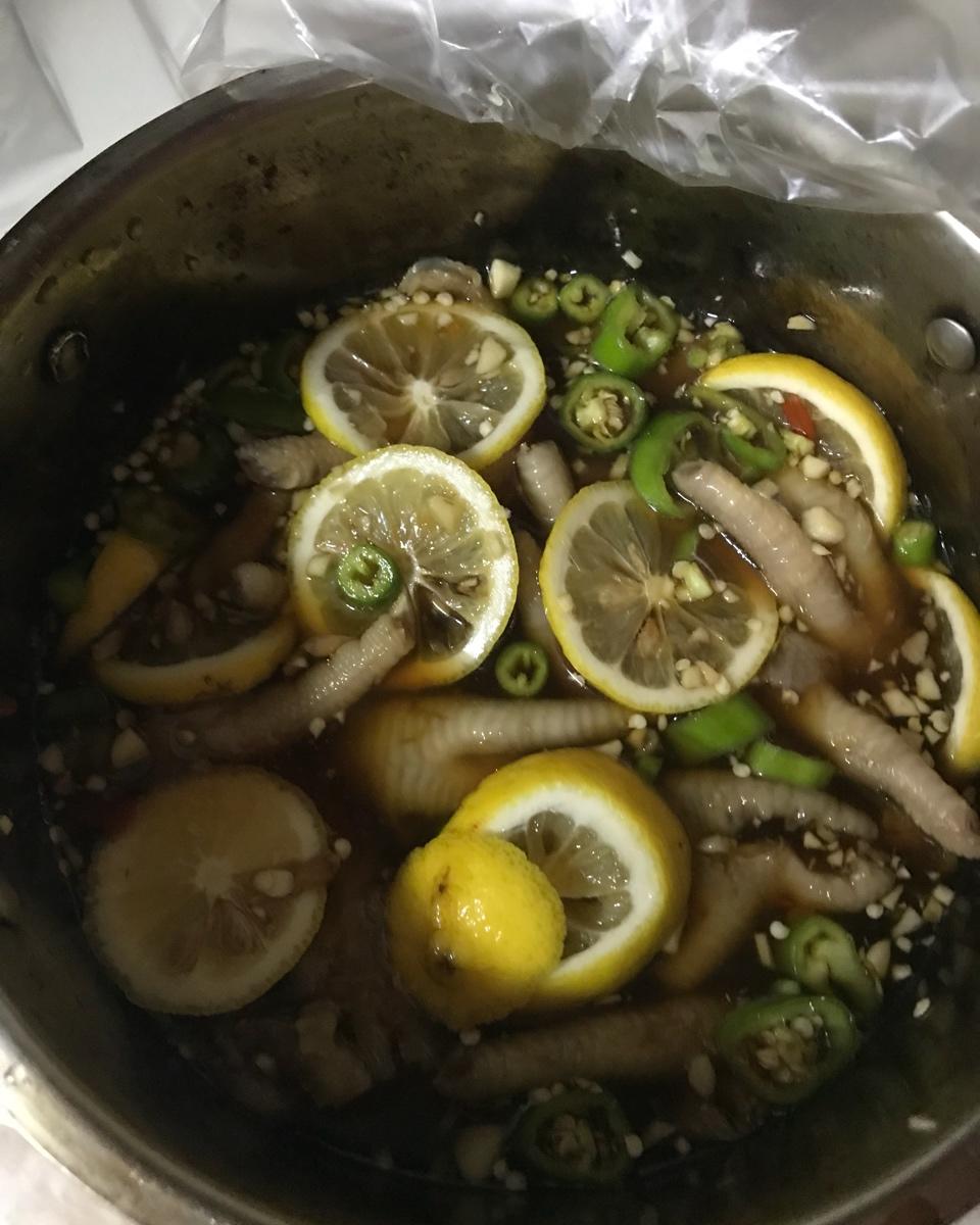 香辣蒜香凉拌爽脆鸡脚