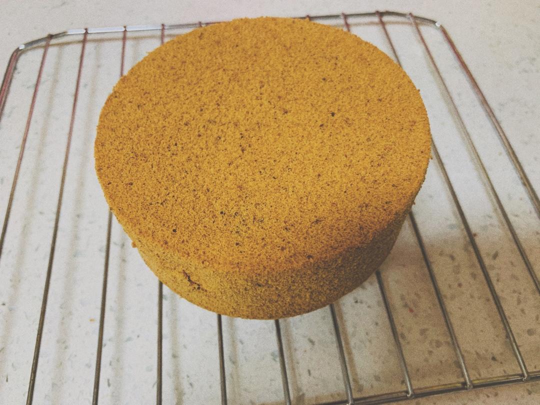 黄豆粉戚风蛋糕