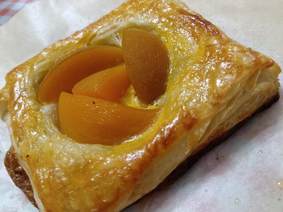黄桃丹麦酥