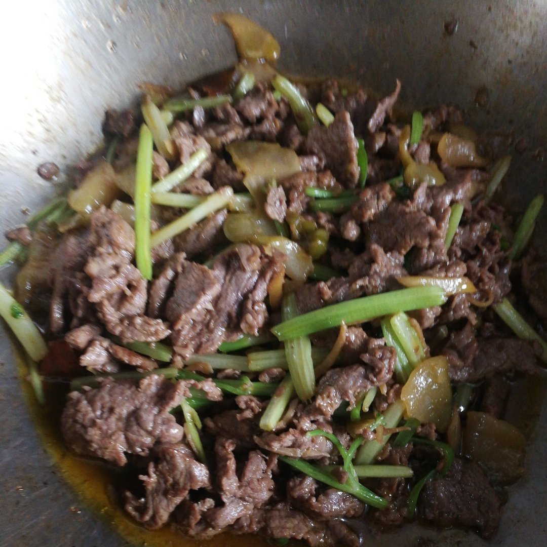 榨菜炒牛肉