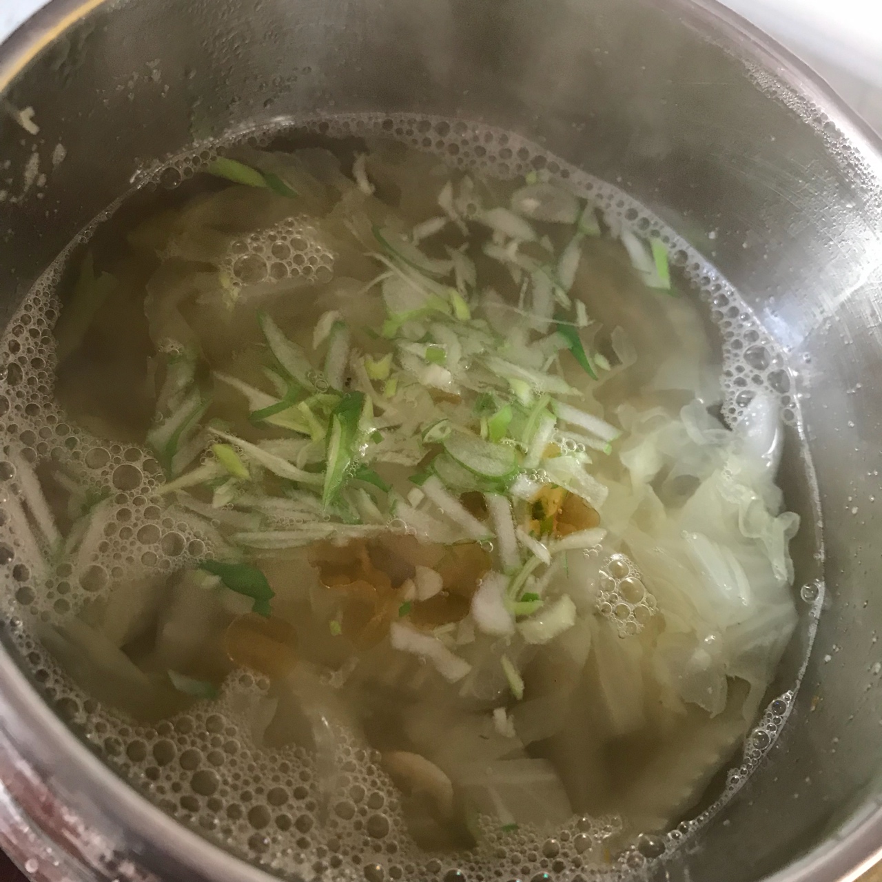 白萝卜白菜汤
