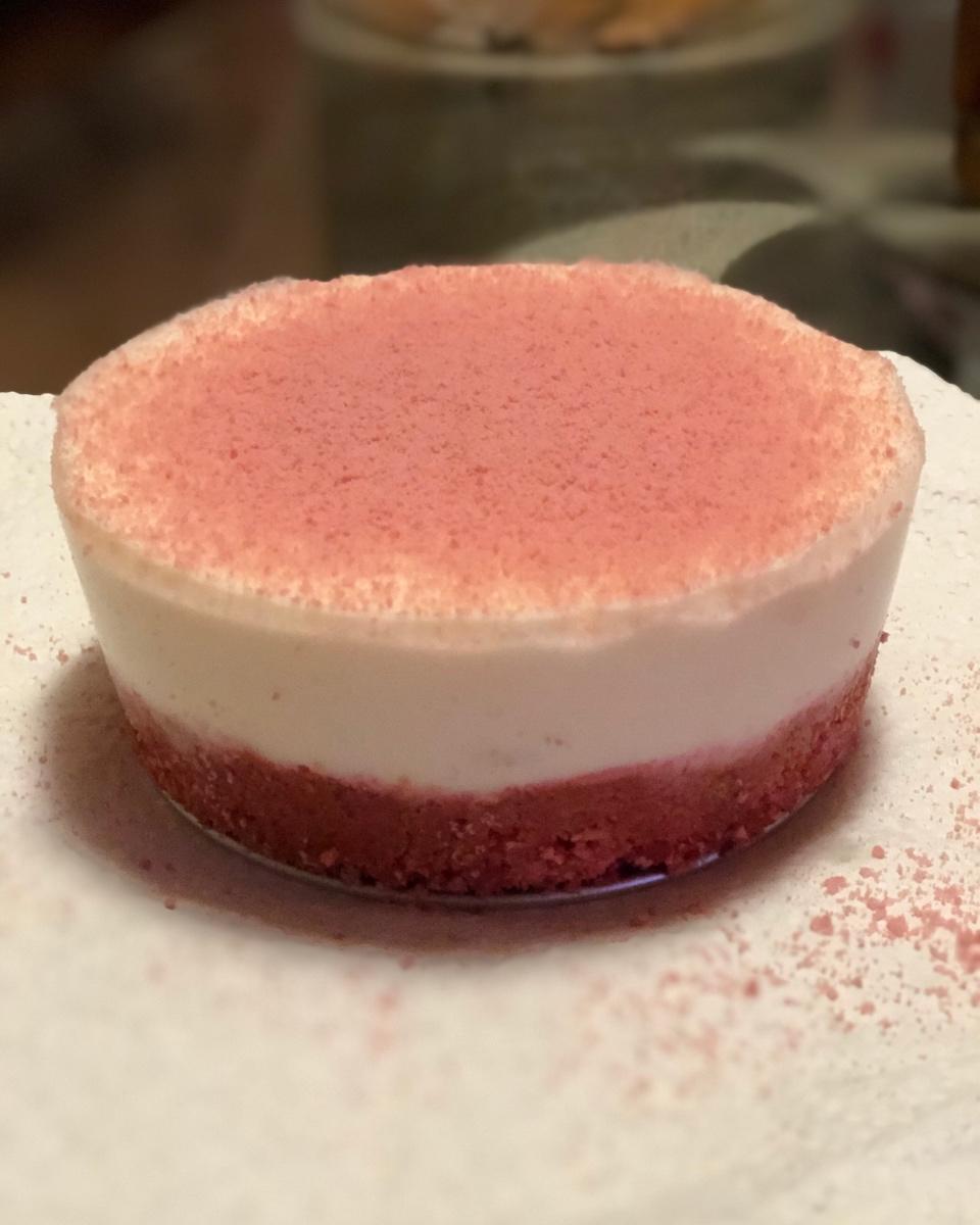 啦啦哆溪叨做的樱花奥利奥慕斯蛋糕