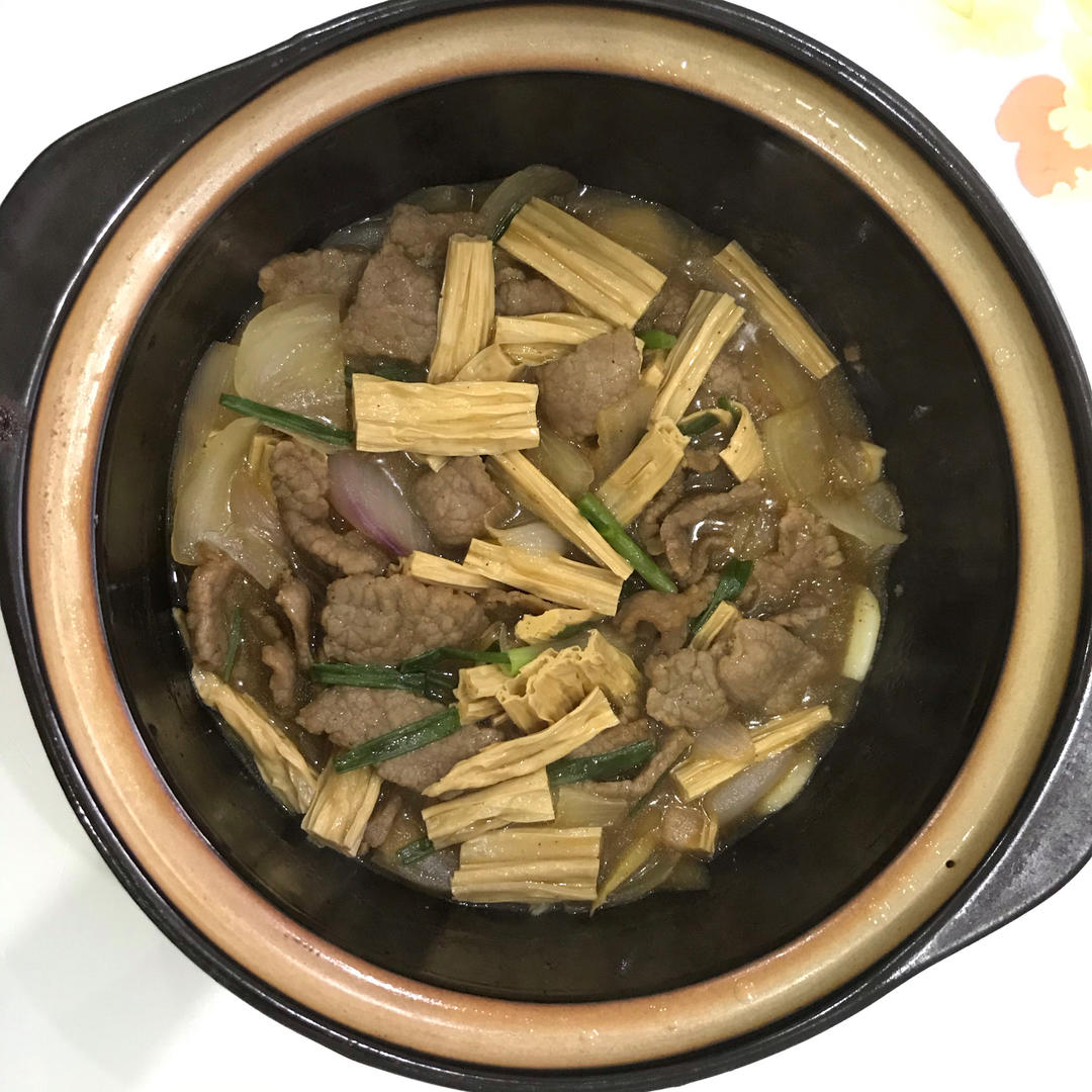 强强联手的腐竹焖牛肉