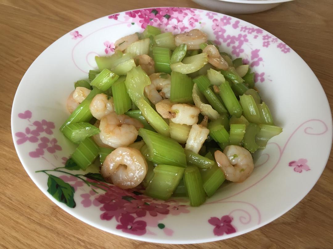 西芹炒虾仁