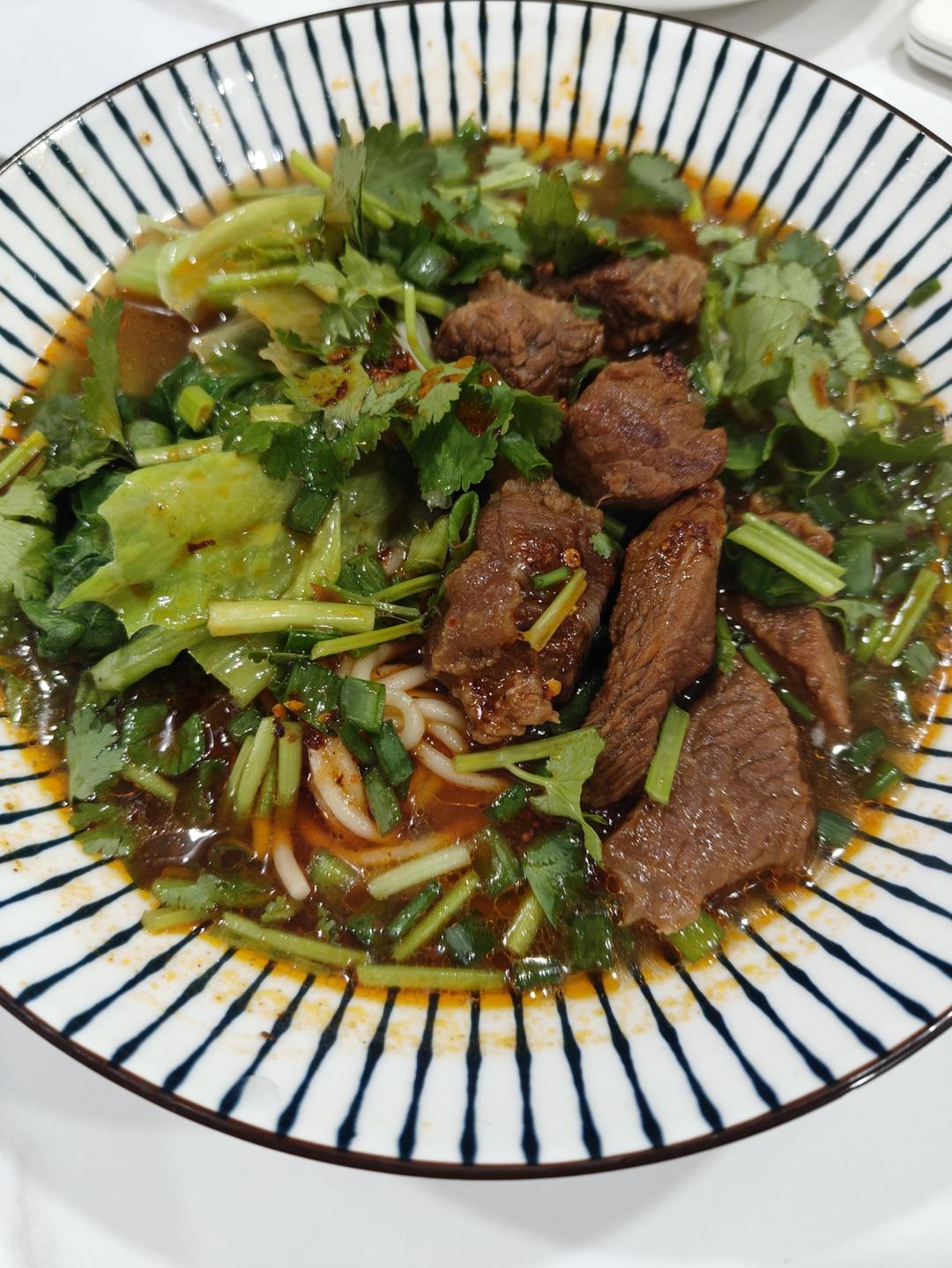红烧牛肉面