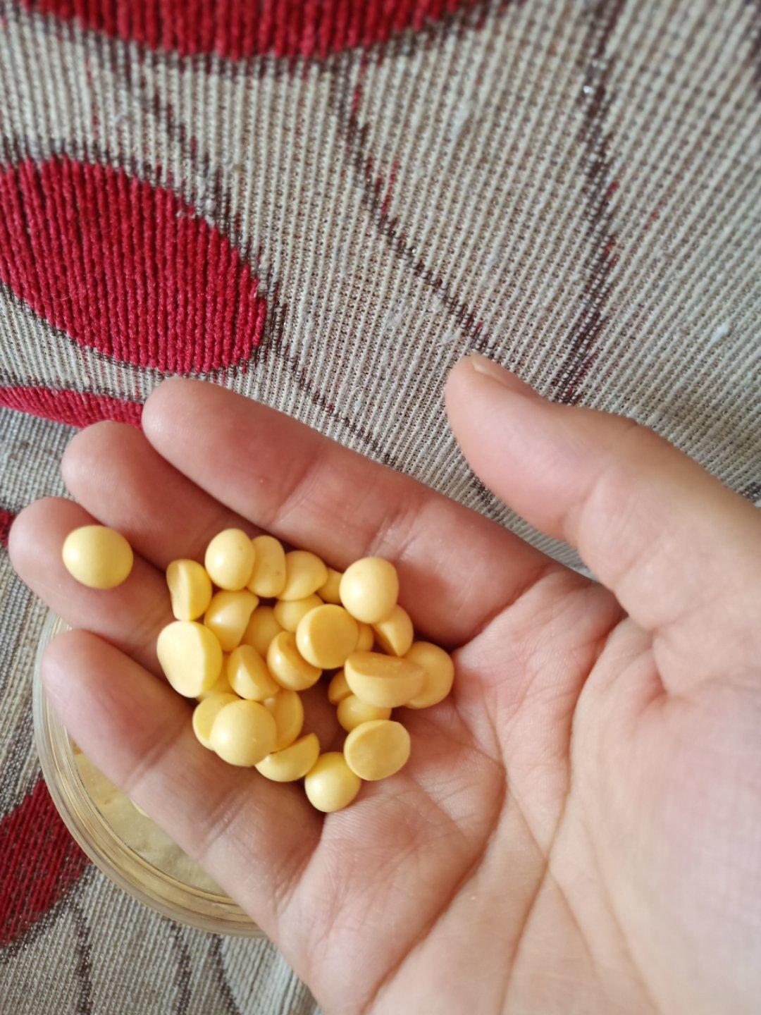 入口即化的无添加蛋黄溶豆