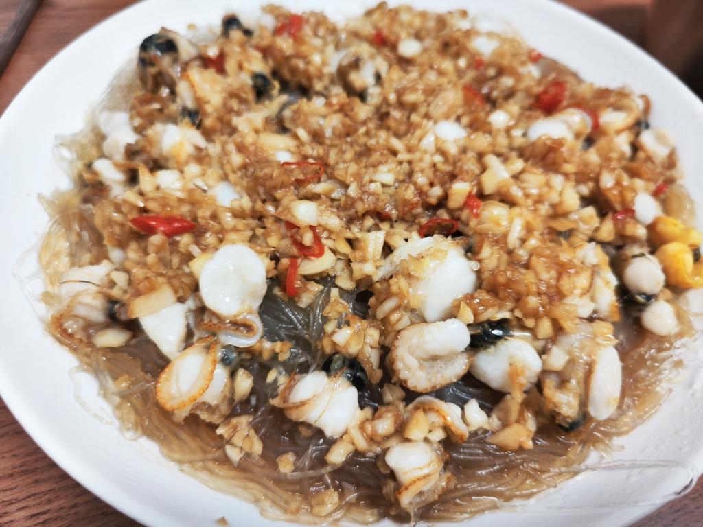 蒜蓉粉丝蒸扇贝