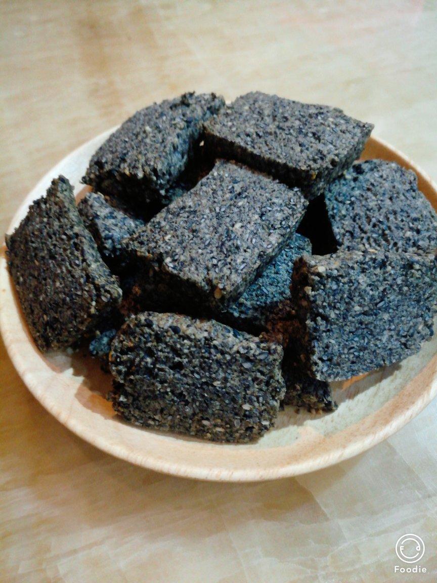 黑白芝麻酥块