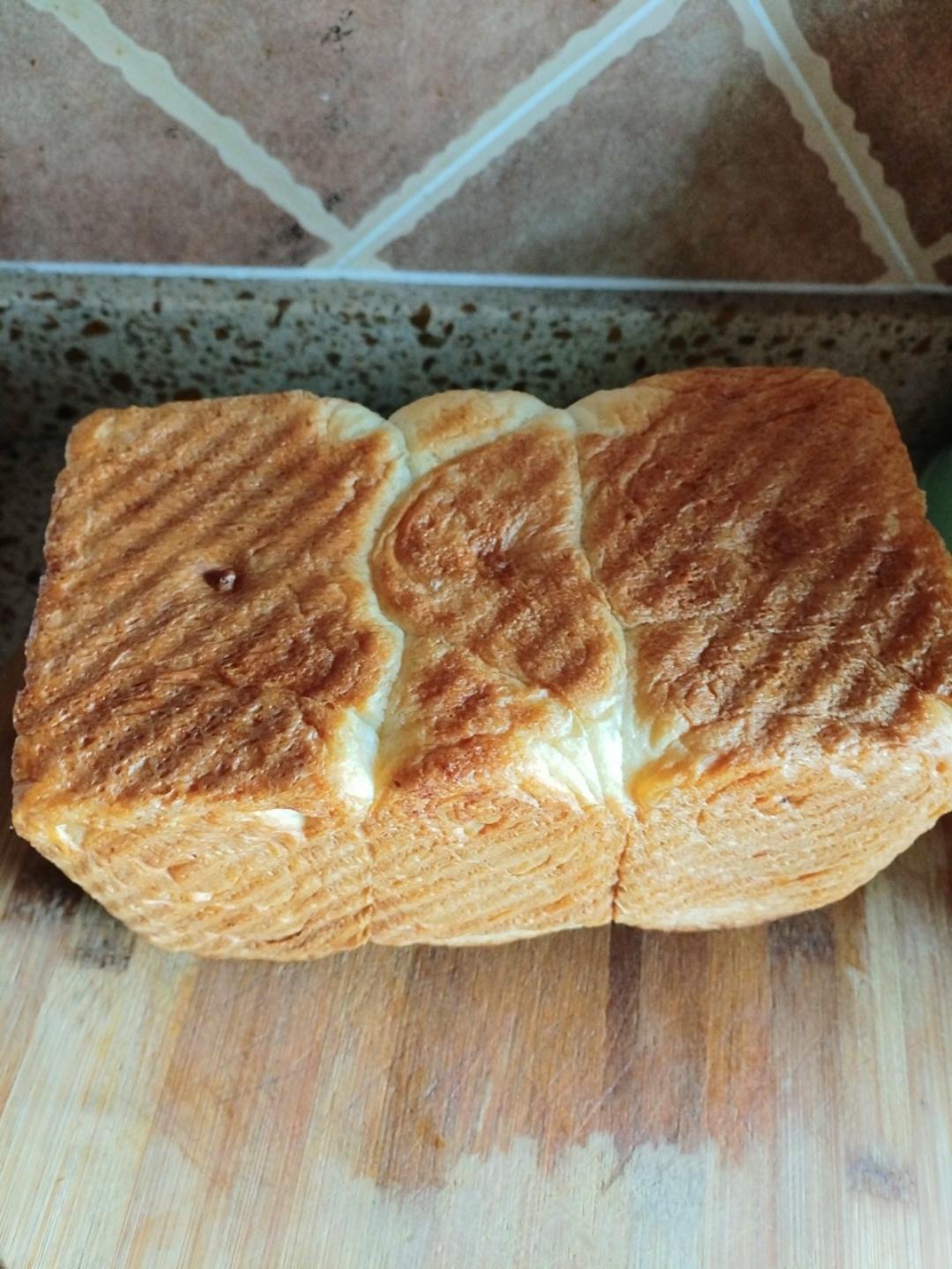 吐司，奶香手撕面包，超级香浓