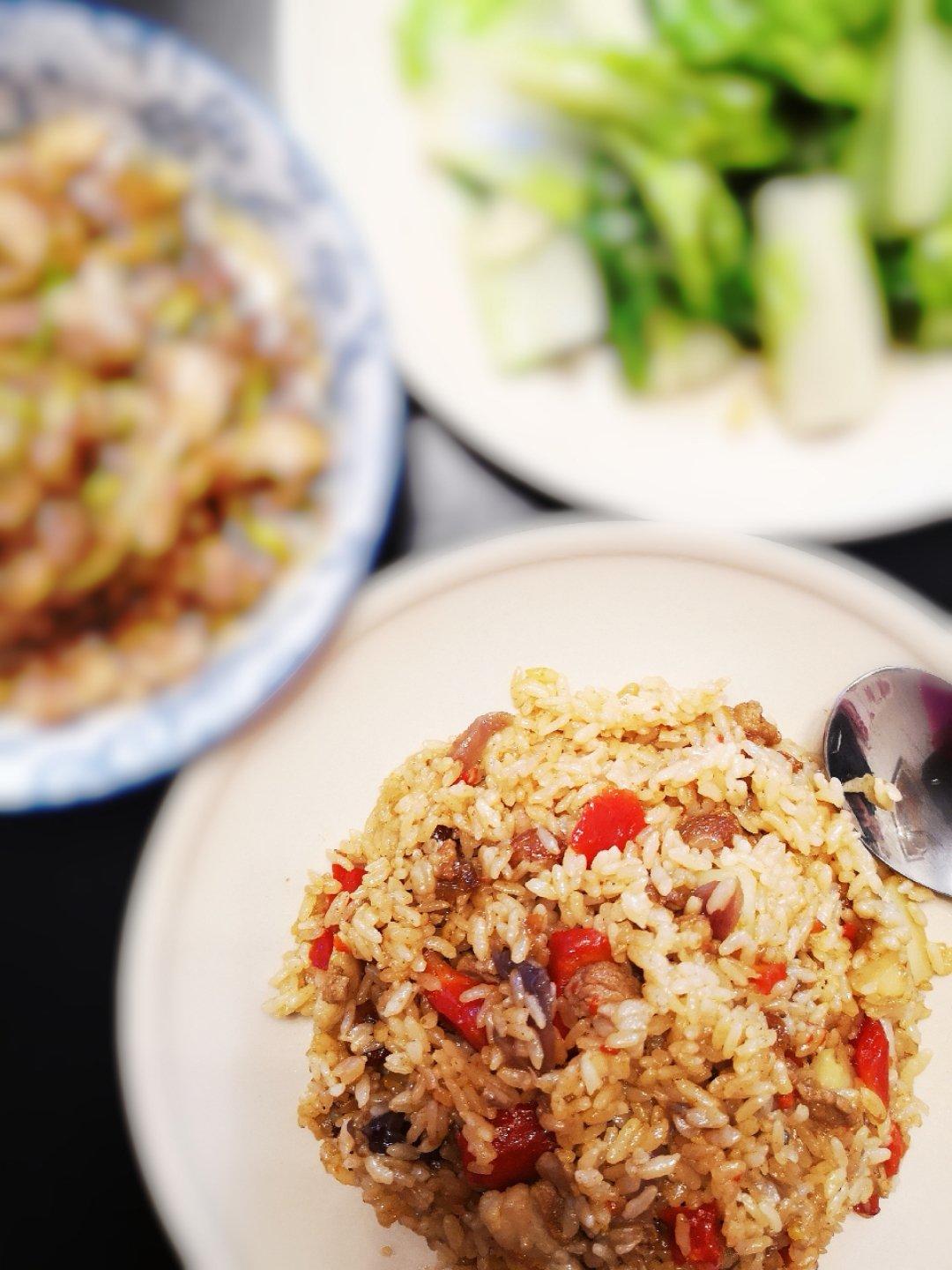 手抓羊肉饭