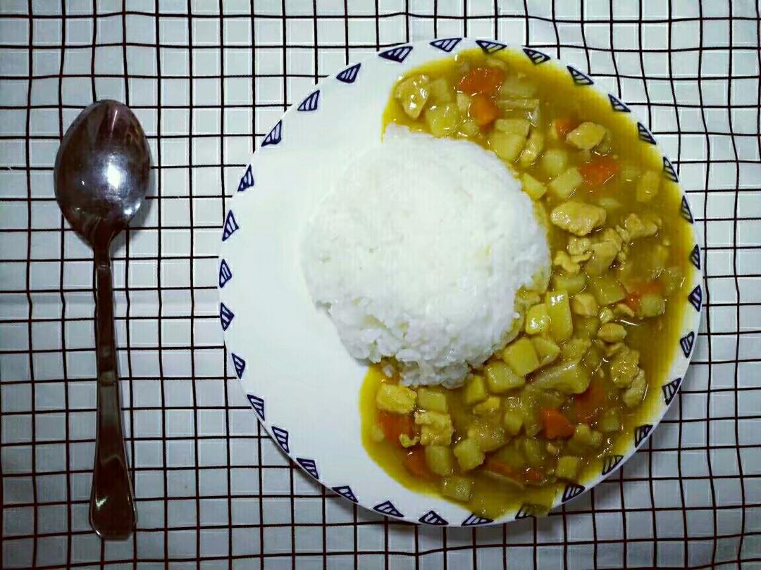 电饭锅版咖喱鸡肉饭