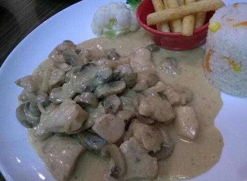 法式奶油蘑菇鸡的做法