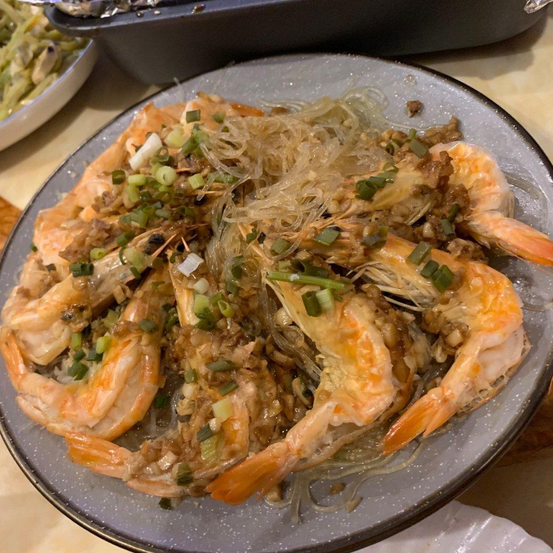 蒜蓉粉丝蒸大虾