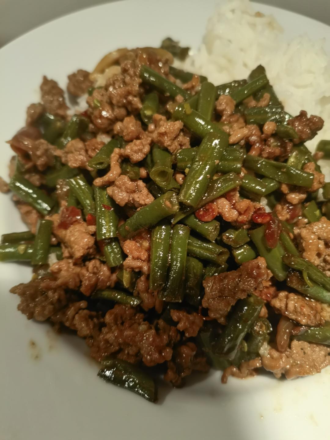 肉沫豆角下饭菜