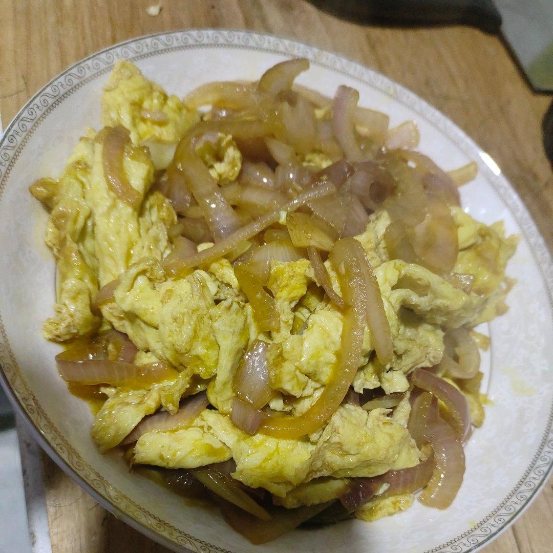 降压防癌的好食材  洋葱炒鸡蛋