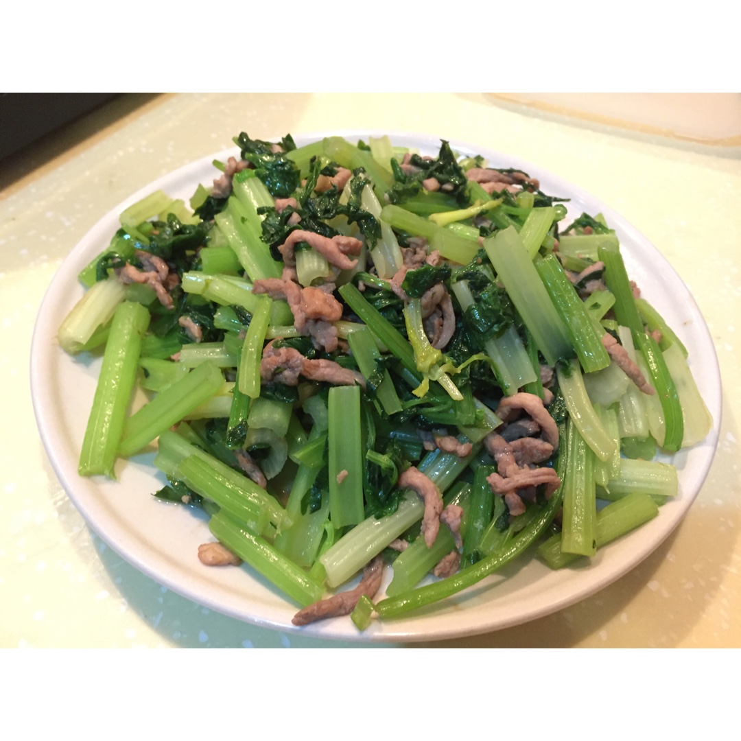 芹菜肉丝