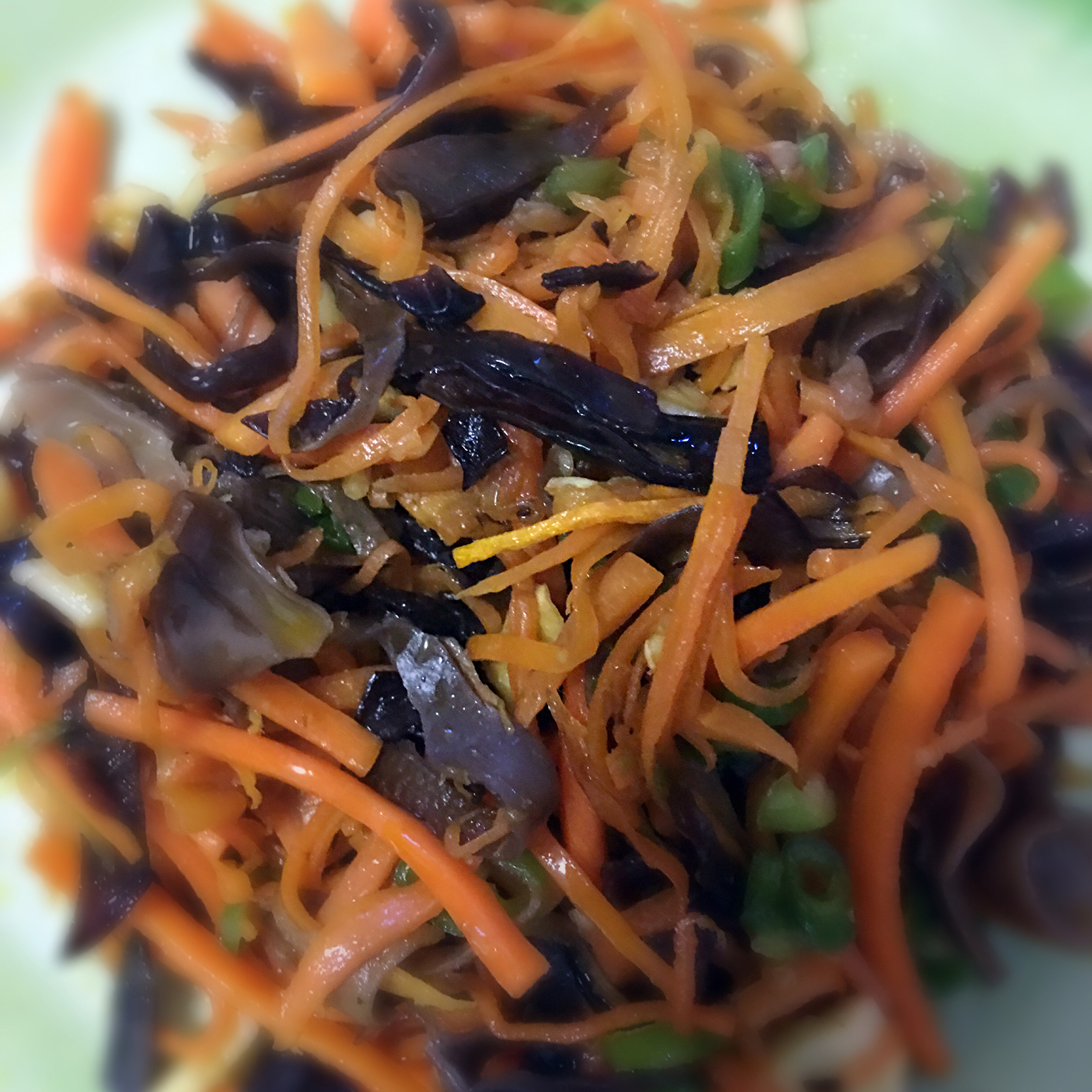 婷妹_cgtp做的红萝卜炒木耳