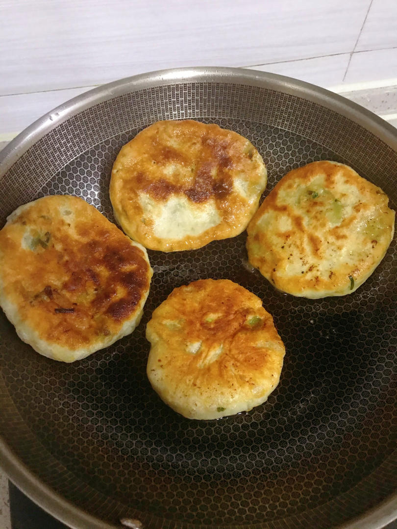 不用揉面的发面韭菜饼