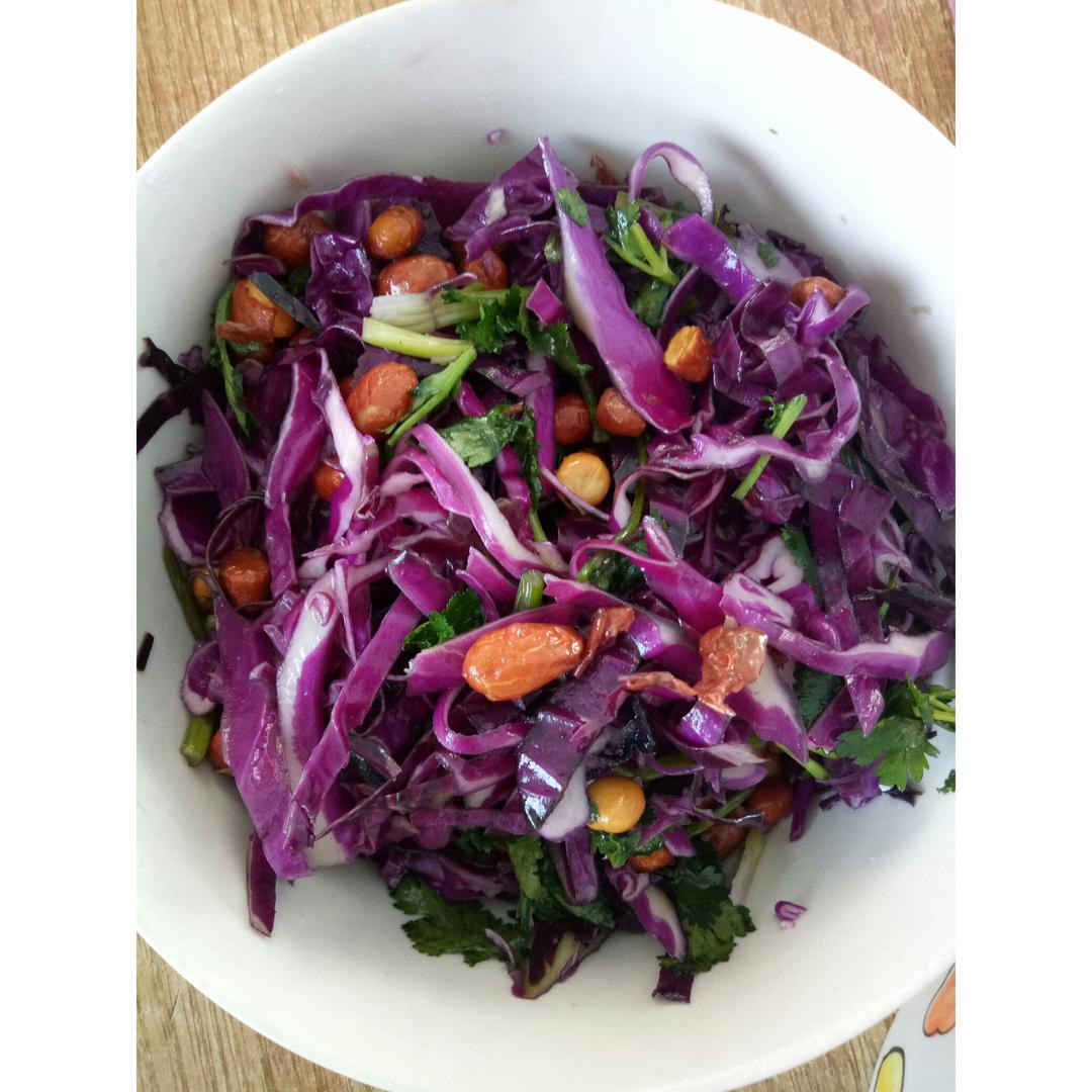 超开胃凉拌紫甘蓝