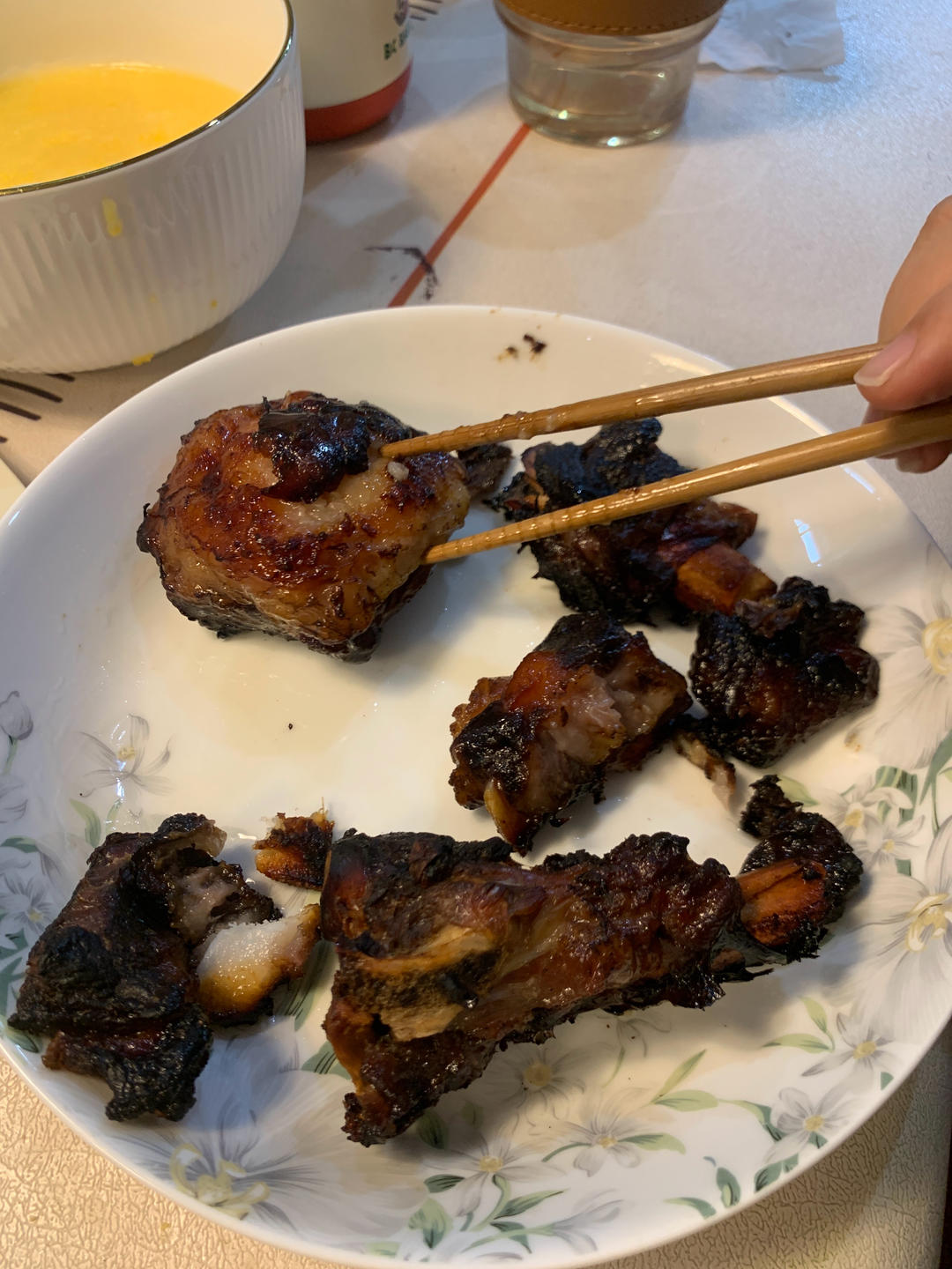蜜汁烤牛排骨