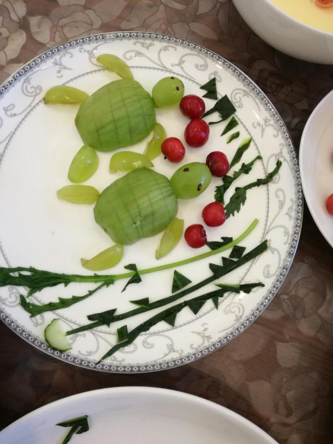 教你轻松制作超可爱的小乌龟水果摆盘