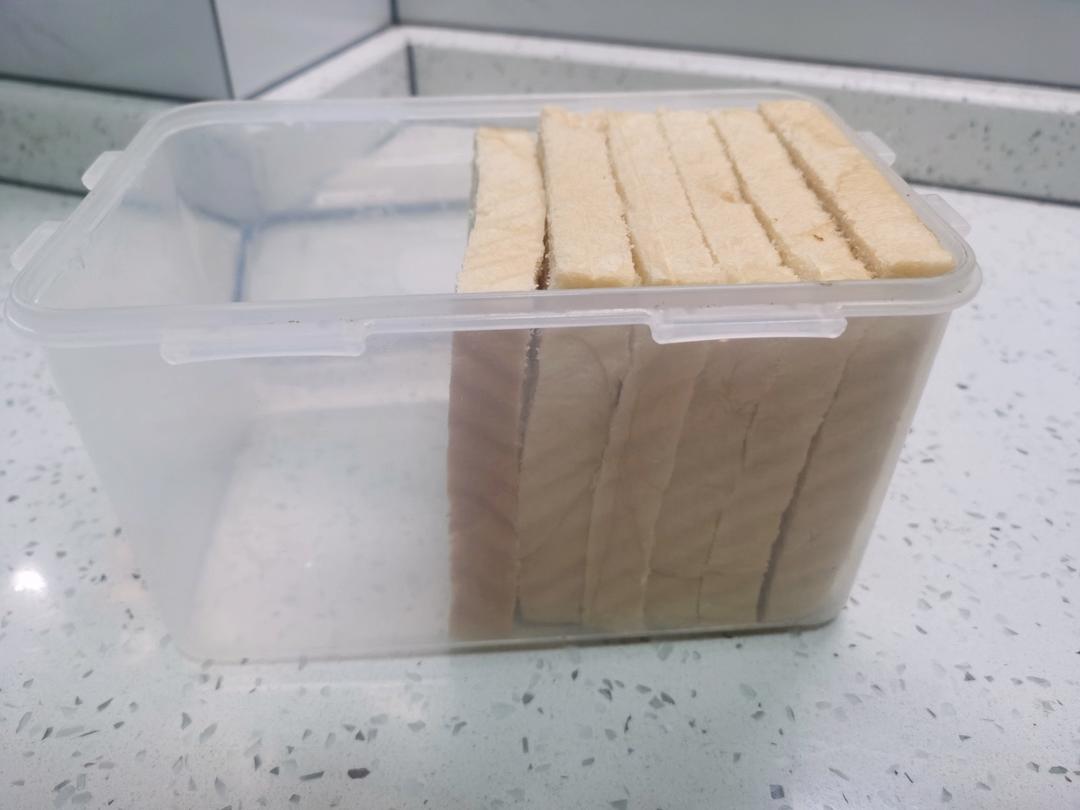 软到不知所措的牛奶卷
