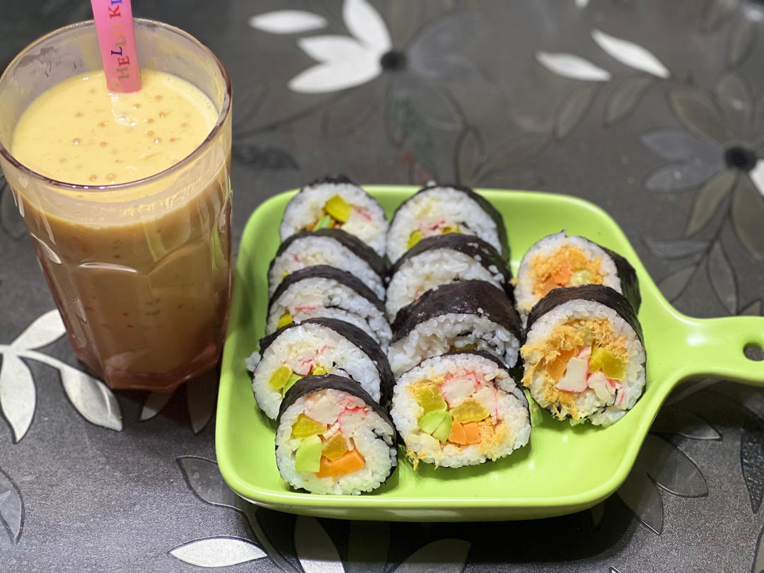 港式甜品——杨枝甘露(芒果西米露)附芒果花切法