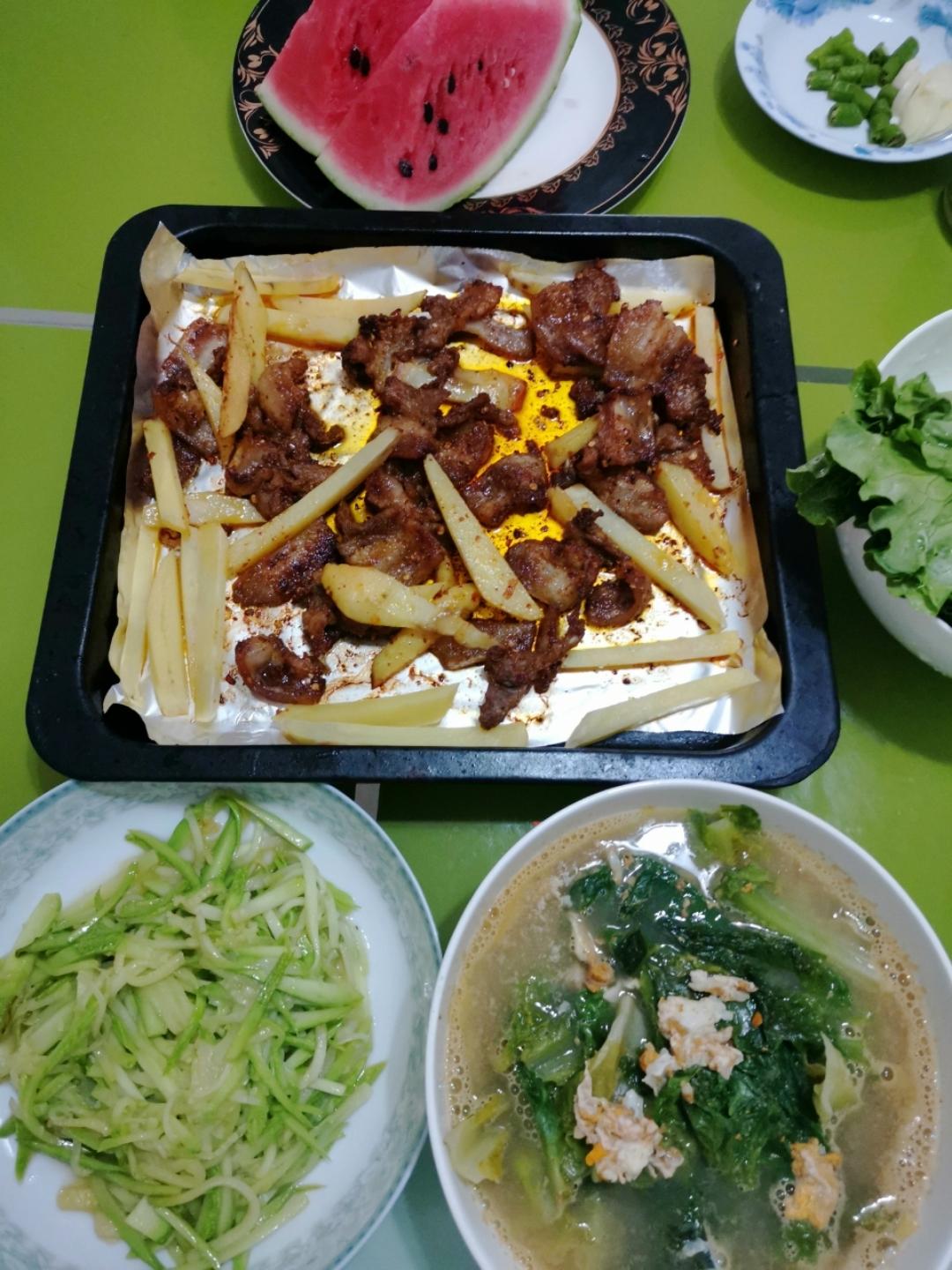 烤肉家庭版（再也不去外面吃烤肉😊😊）