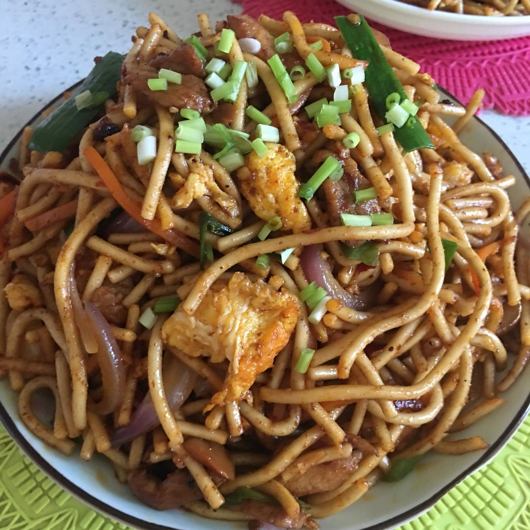 肉丝鸡蛋等等随便炒面的做法 步骤13