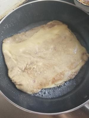 外酥里嫩，千层牛肉饼~~的做法 步骤13