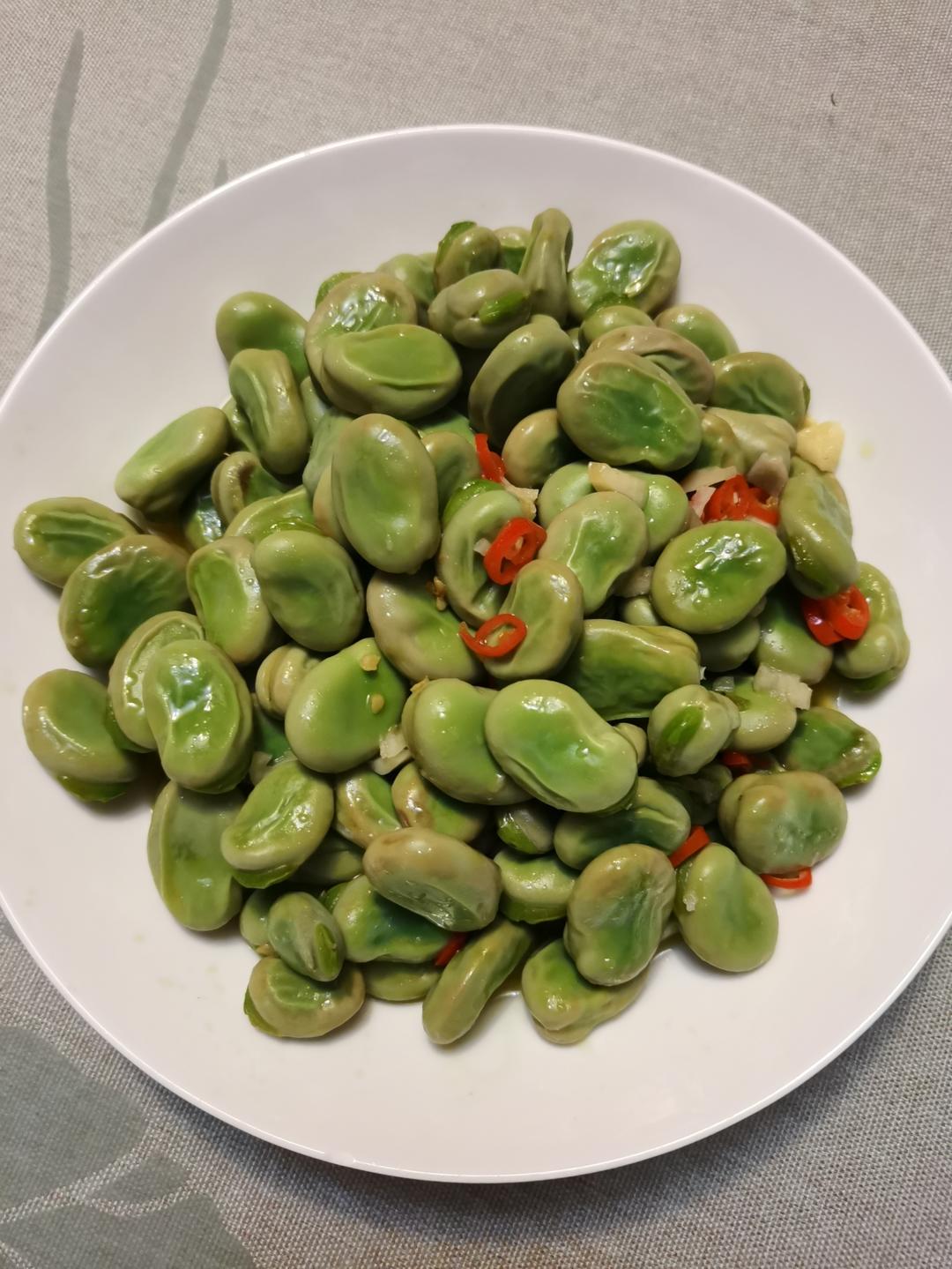 立夏时节的油焖蚕豆
