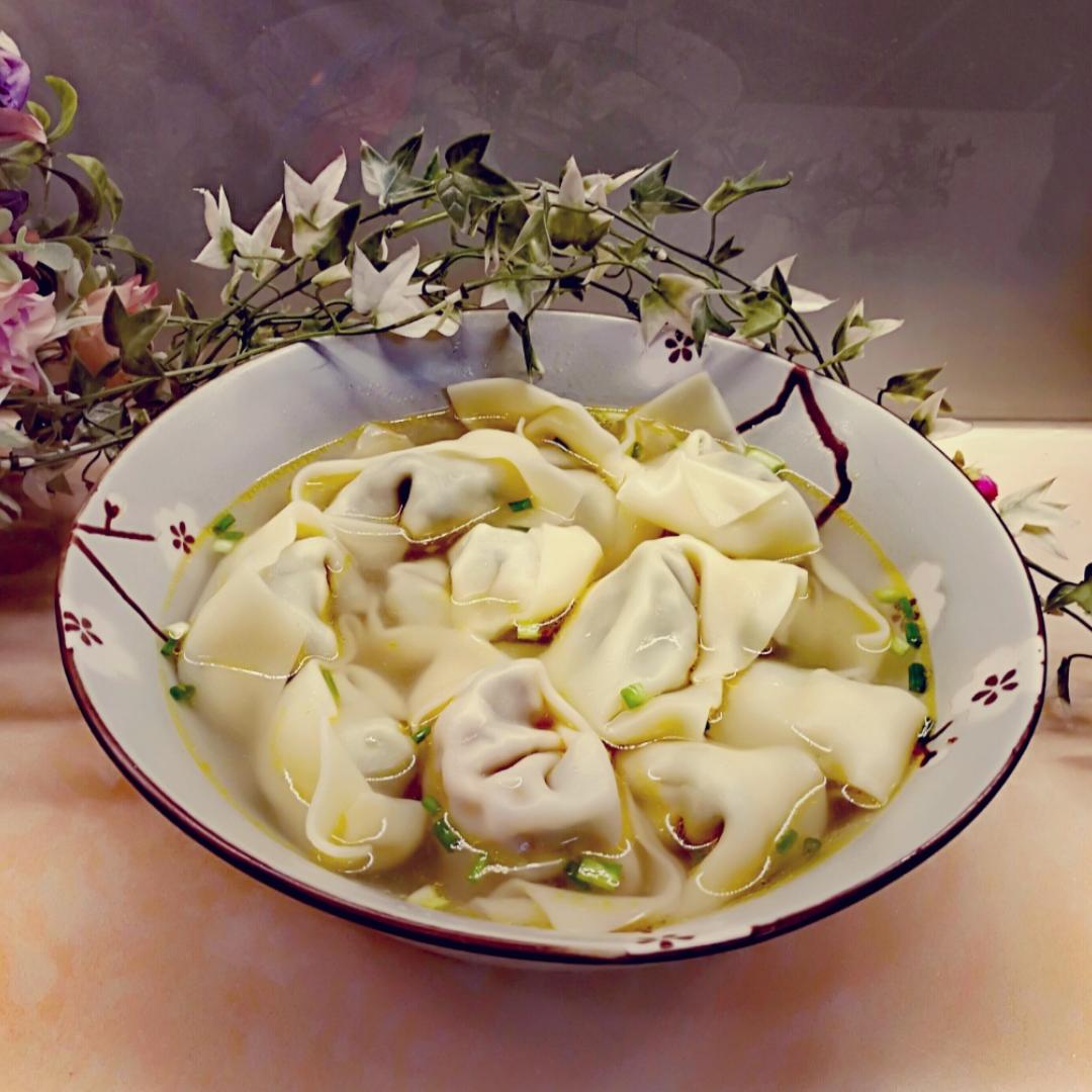 上海荠菜大馄饨