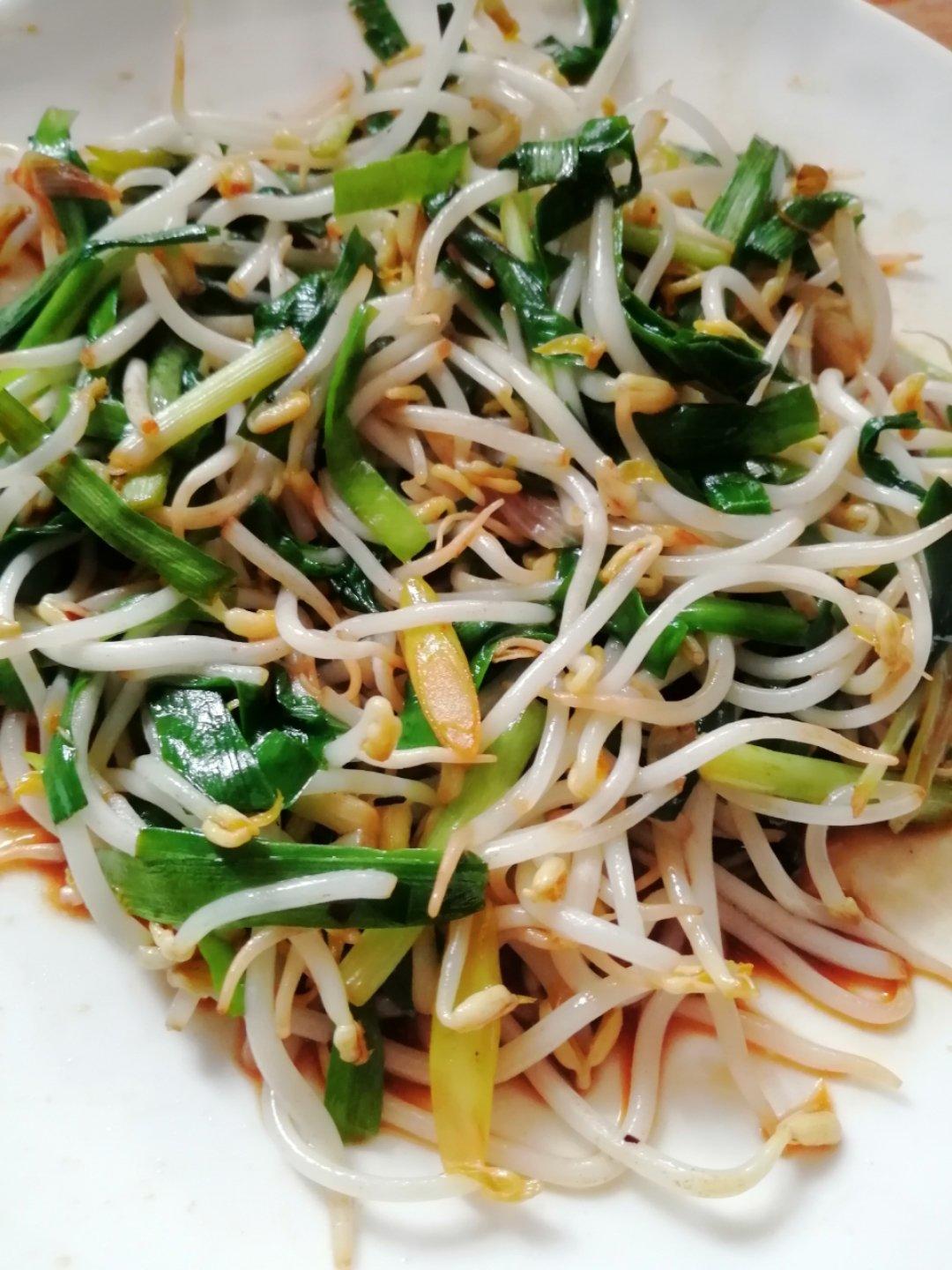 迎接后天的美11做的韭菜炒豆芽