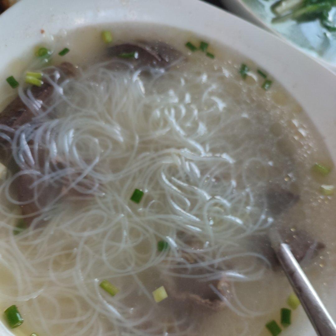 鸭血粉丝汤（无浓汤宝）