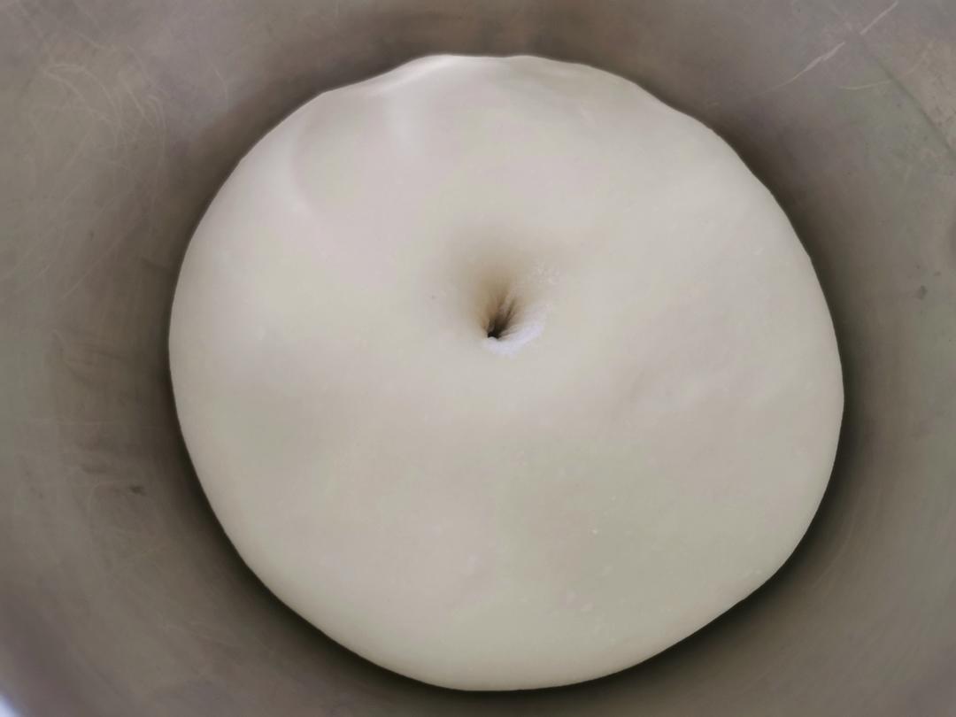 一款从韩国红到全世界的蒜香奶酪包